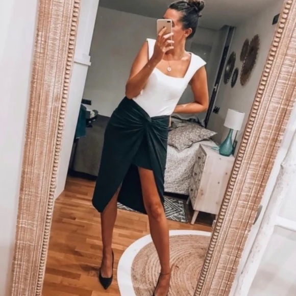 NWT ZARA High Waisted Knotted Midi Dress size XS - Picture 2 of 10